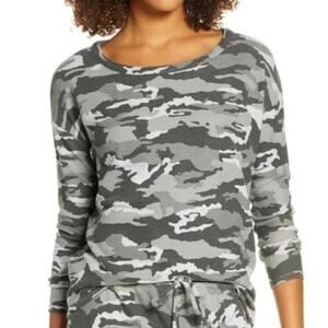 Chaser Camo Cozy Knit Pullover Medium NEW